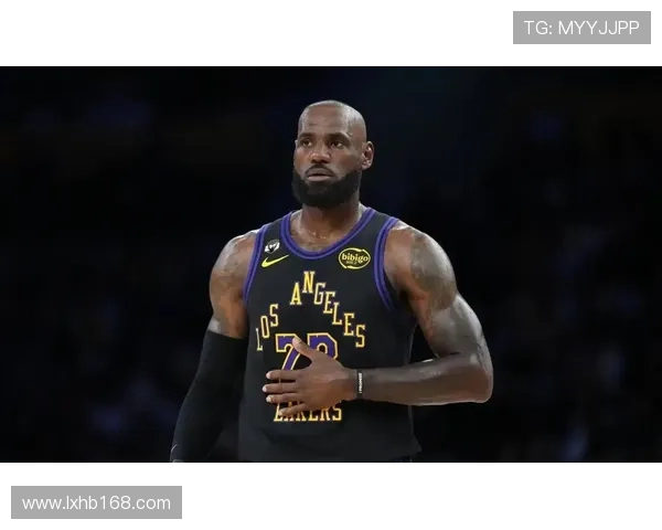 老詹41岁再创纪录 三双打破自己神迹 老詹41岁再创纪录 三双打破自己神迹